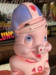 画像8: 60s Vintage Pig American Football Player Plastic Blow Mold Bank (B450)