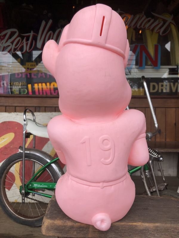 画像3: 60s Vintage Pig American Football Player Plastic Blow Mold Bank (B450)