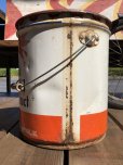 画像2: Vintage Mobil 5GL Motor Gas/Oil Can (S916) (2)