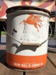 画像3: Vintage Mobil 5GL Motor Gas/Oil Can (S916)