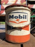 画像3: Vintage Mobil 5GL Motor Gas/Oil Can (B453)