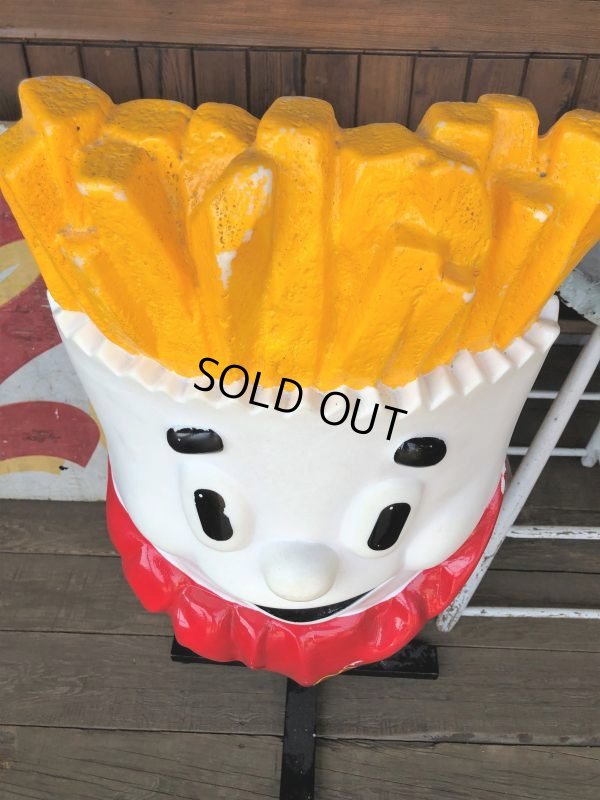 画像2: Vintage Mcdonald's Playland Chair French Fry (B459）