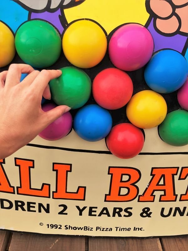 画像12: 【店舗引き取り限定】 90s ShowBiz Pizza Place BABY BALL BATH GAME Original Store Display (B486)