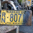 画像1: 50s Vintage License Plates RN 8071 (B528)  (1)