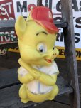 画像5: 60s Vintage Pig Baseball Player Plastic Blow Mold Bank (B494)