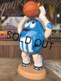 Vintage M&M's Dispenser Basketball Player Ｂ (B497) 