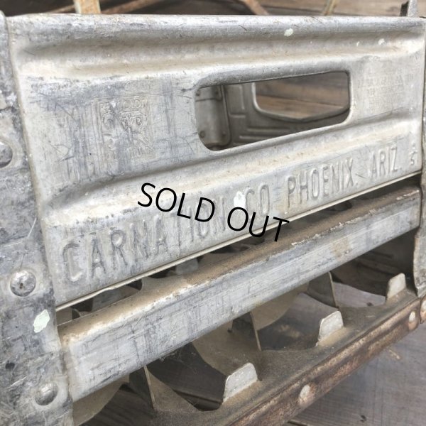 画像8: Vintage Metal Milk Crate (B515)