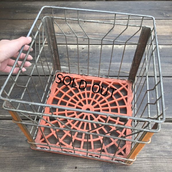 画像7: Vintage Wire Metal Milk Crate HOME JUICE MP72 (B520)