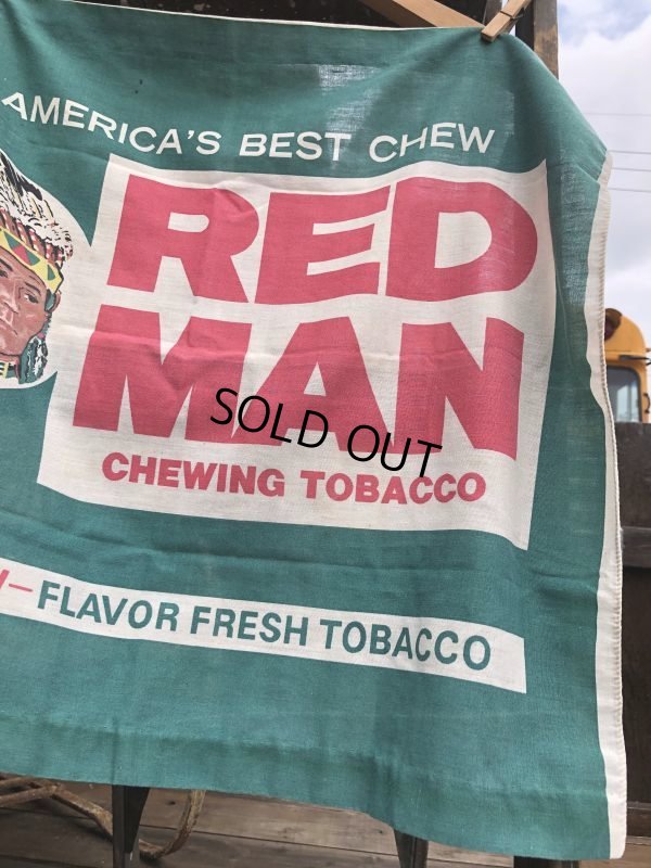 画像3: Vintage Red Man Chewing Tobacco Cloth Banner Sign (B522) 