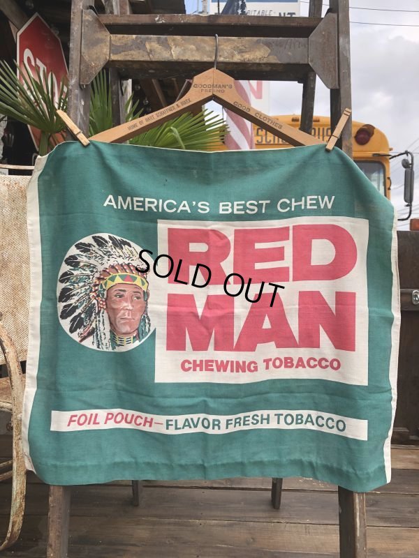 画像1: Vintage Red Man Chewing Tobacco Cloth Banner Sign (B522) 