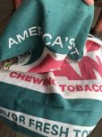 画像8: Vintage Red Man Chewing Tobacco Cloth Banner Sign (B522) 