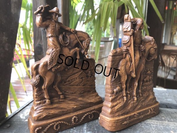 画像2: Vintage Western Cowboy & Indian Bookends (B548)