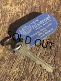 Vintage Motel Key Hotel Universal #220 (B592)