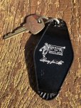 画像1: Vintage Motel Key Ramada Inn #252 (B595) (1)