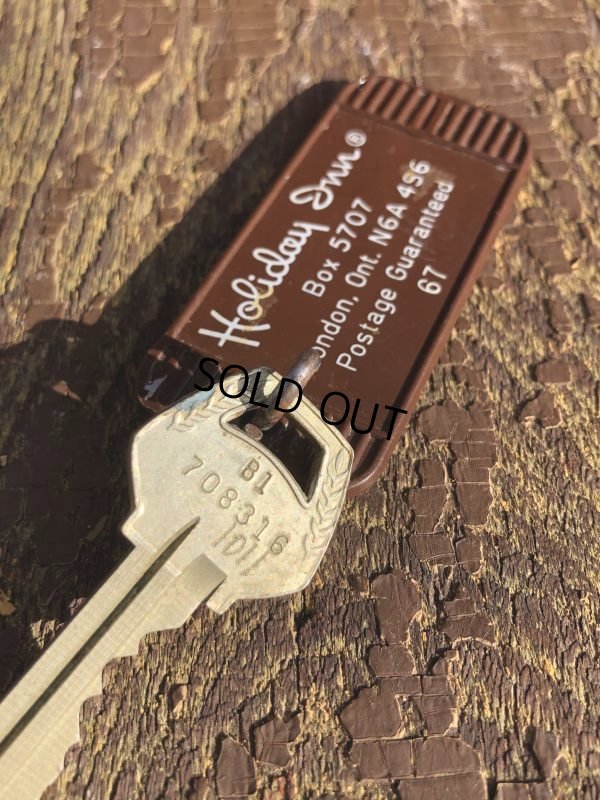 画像3: Vintage Motel Key Holiday Inn #1011 (B608)