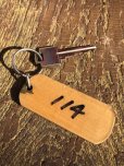 画像2:  Vintage Motel Key Maple Creek Motor Inn #114 (B616) (2)