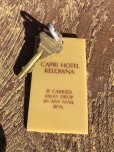 画像1: Vintage Motel Key Capri Hotel #742 (B615) (1)