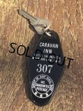 Vintage Motel Key Caravan Inn #307 (B611)