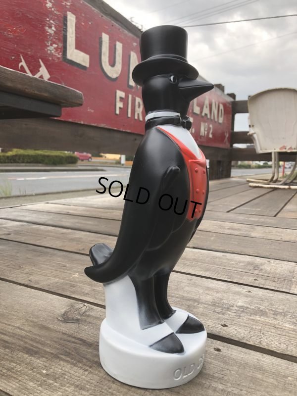 画像6: Vintage OLD CROW Kentucky Whiskey Vinyl Statue Large Size (T624)