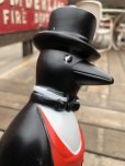 画像7: Vintage OLD CROW Kentucky Whiskey Vinyl Statue Medium Size (T625)