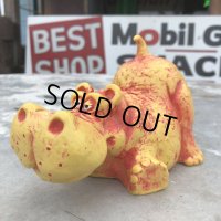 70s Vintage Royalty Industries Hippo Coin Bank (B663) 