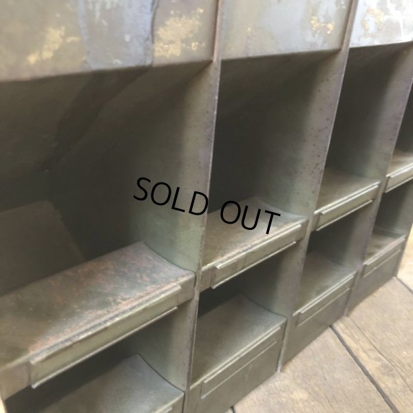 画像11: 40s Vintage LYON Mettal Tool Cabinet (B667)