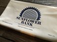 画像2: Vintage Zippered Vinyl Bank Money Bag Sunflower Bank (B714) (2)