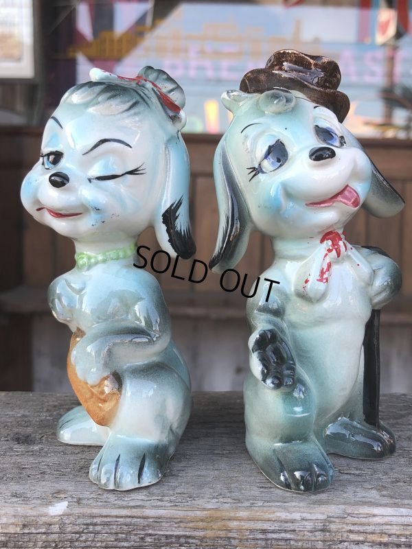 画像1: Vintage Drunken Dogs Salt & Pepper Shakers (B735)