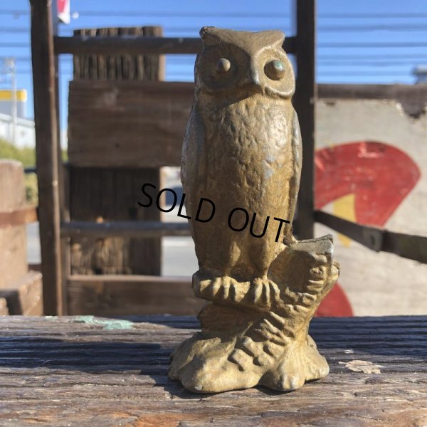 画像1: Vintage Cast Iron Be Wise Owl Savings Bank (B747)