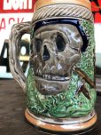 画像8: 60s Vintage Six Flags Over Texas Skull Ceramic Stein Jug (B753)