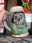 画像14: 60s Vintage Six Flags Over Texas Skull Ceramic Stein Jug (B753)