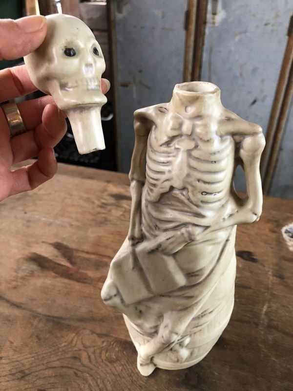 画像5: Vintage Skull Porcelain Decanter Bottle (B760)
