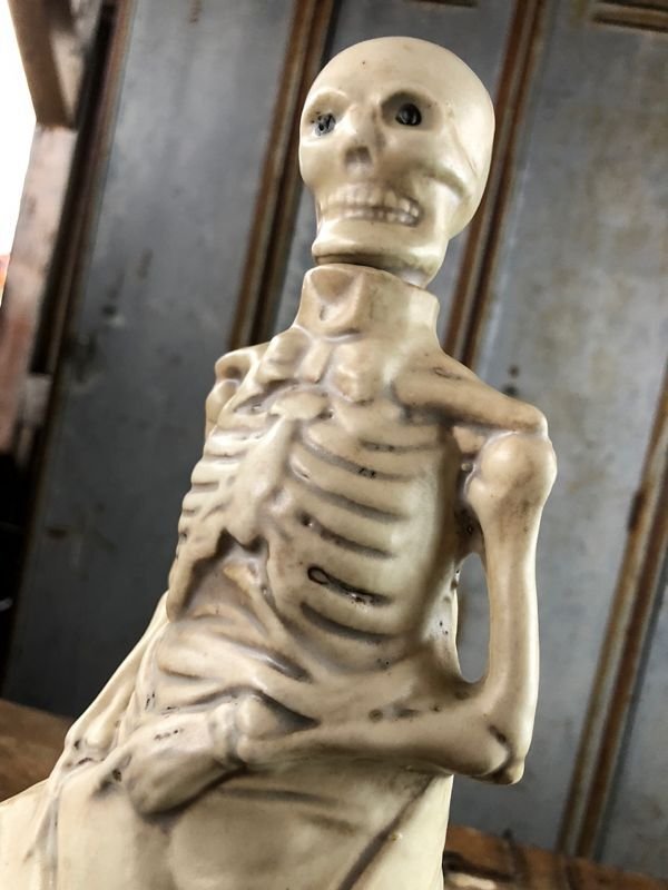 画像9: Vintage Skull Porcelain Decanter Bottle (B760)