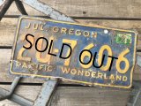 Vintage American License Number Plate 2U 7606 (B778) 