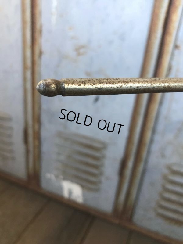 画像3: Vintage Metal Hanger Shirt Stand (B831)