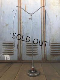 Vintage Metal Hanger Shirt Stand (B830)