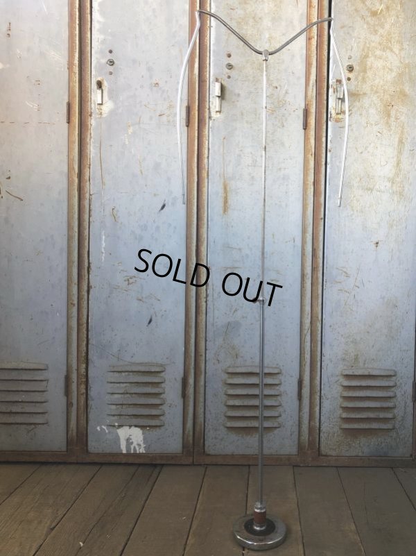 画像7: Vintage Metal Hanger Shirt Stand (B830)