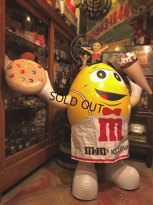 画像8: Vintage M&Ms Yellow Huge INFLATABLE (B822)