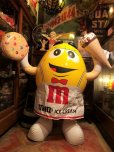 画像11: Vintage M&Ms Yellow Huge INFLATABLE (B822) 