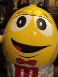 画像5: Vintage M&Ms Yellow Huge INFLATABLE (B822) 