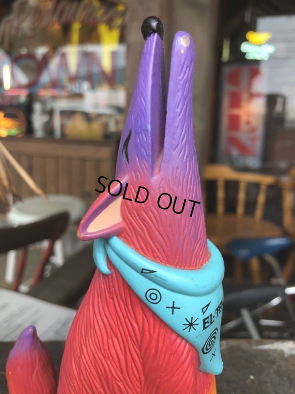 画像8: 90s El Torito Howling Coyote PVC (B828)