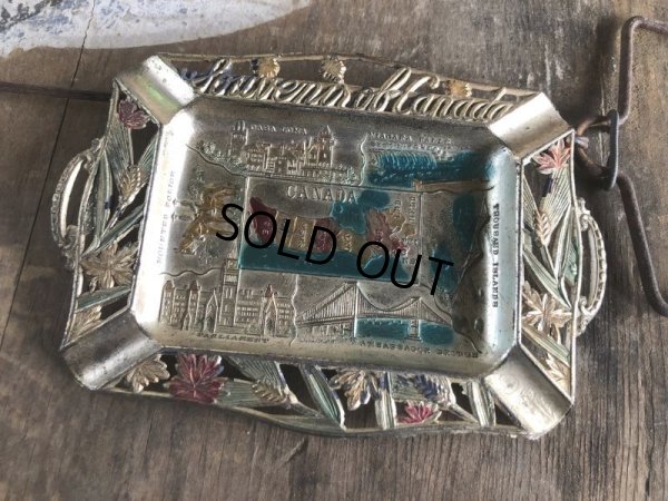 画像1: Vintage Souvenir Ashtray CANADA (B875)