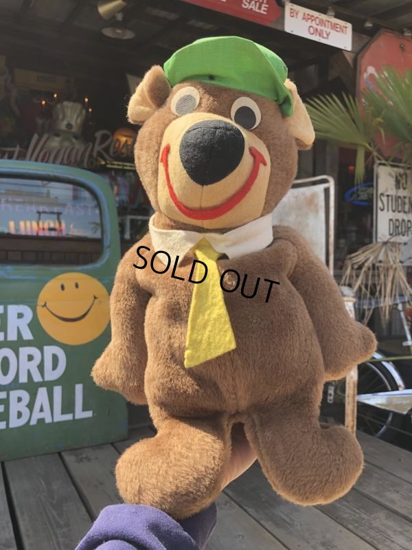 画像1: Vintage Knickerbocker Yogi Bear Plush Doll (B909)