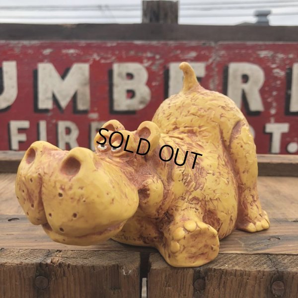 画像8: 70s Vintage Royalty Industries Hippo Coin Bank (B964) 