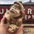 画像1: 70s Vintage Royal Industries Inc Gorilla Coin Bank (B967) (1)