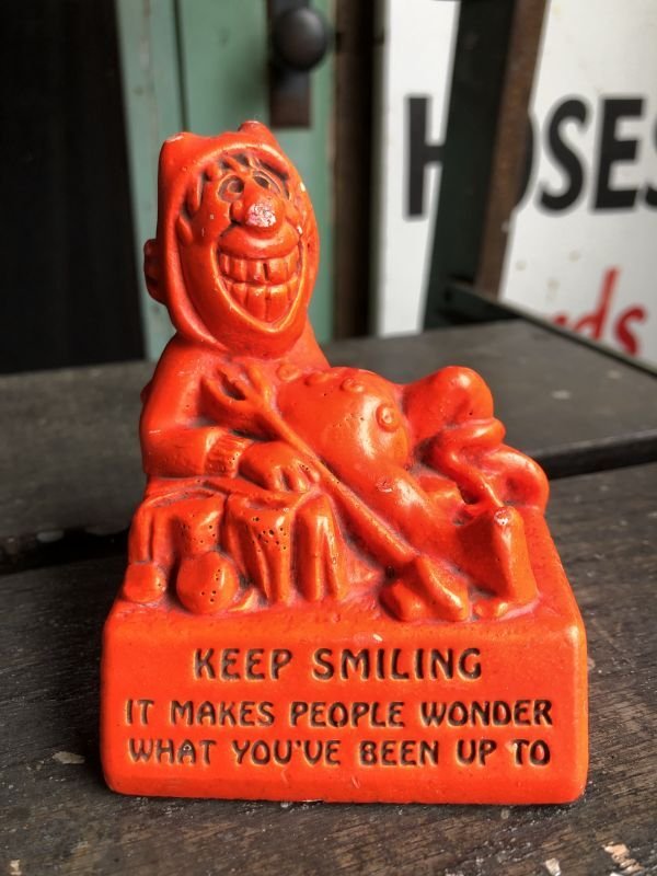 画像1: 60s Vintage Message Doll Red Devil "Keep Smiling, " (B971) 