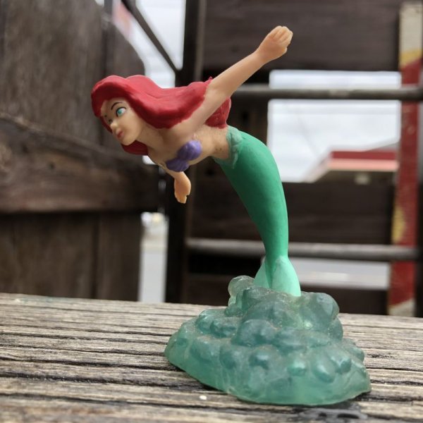 画像1: Vintage Disney The Little Mermaid Ariel PVC Figure (B997)