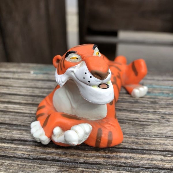 画像2: Vintage Disney The Jungle Book Shere Khan PVC Figure (B998)