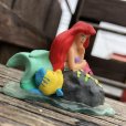 画像4: Vintage Disney The Little Mermaid Ariel & Flounder PVC Figure (B998) (4)