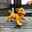 画像1: Vintage Disney The Lion King Simba PVC Figure (B991) (1)